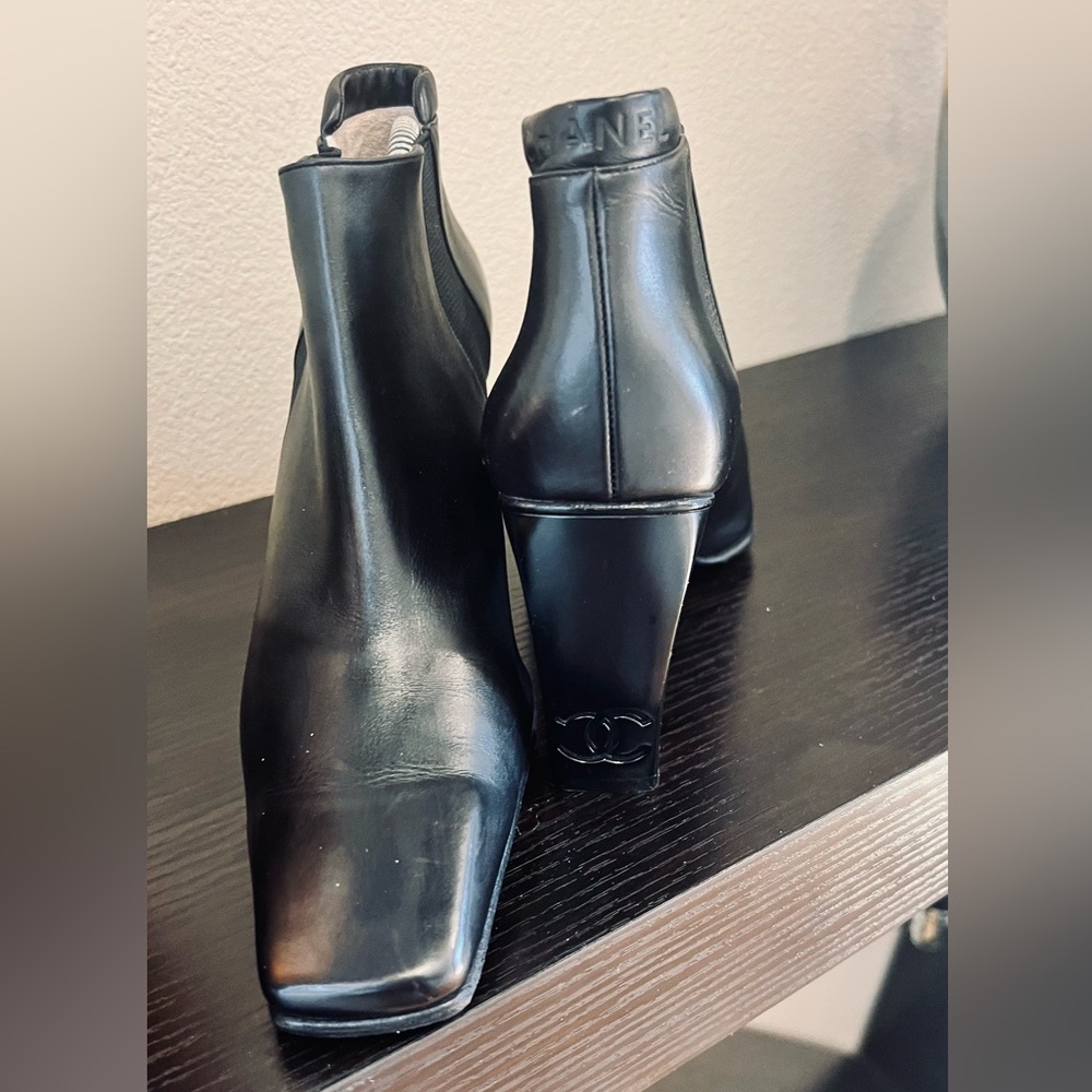 Chanel Authentic Square Toe Ankle Boot size 39